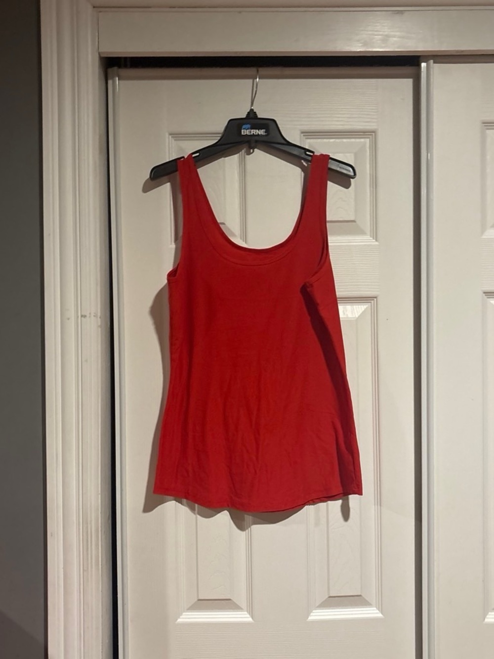 No Boundaries Red Scoop Neck Tank Top